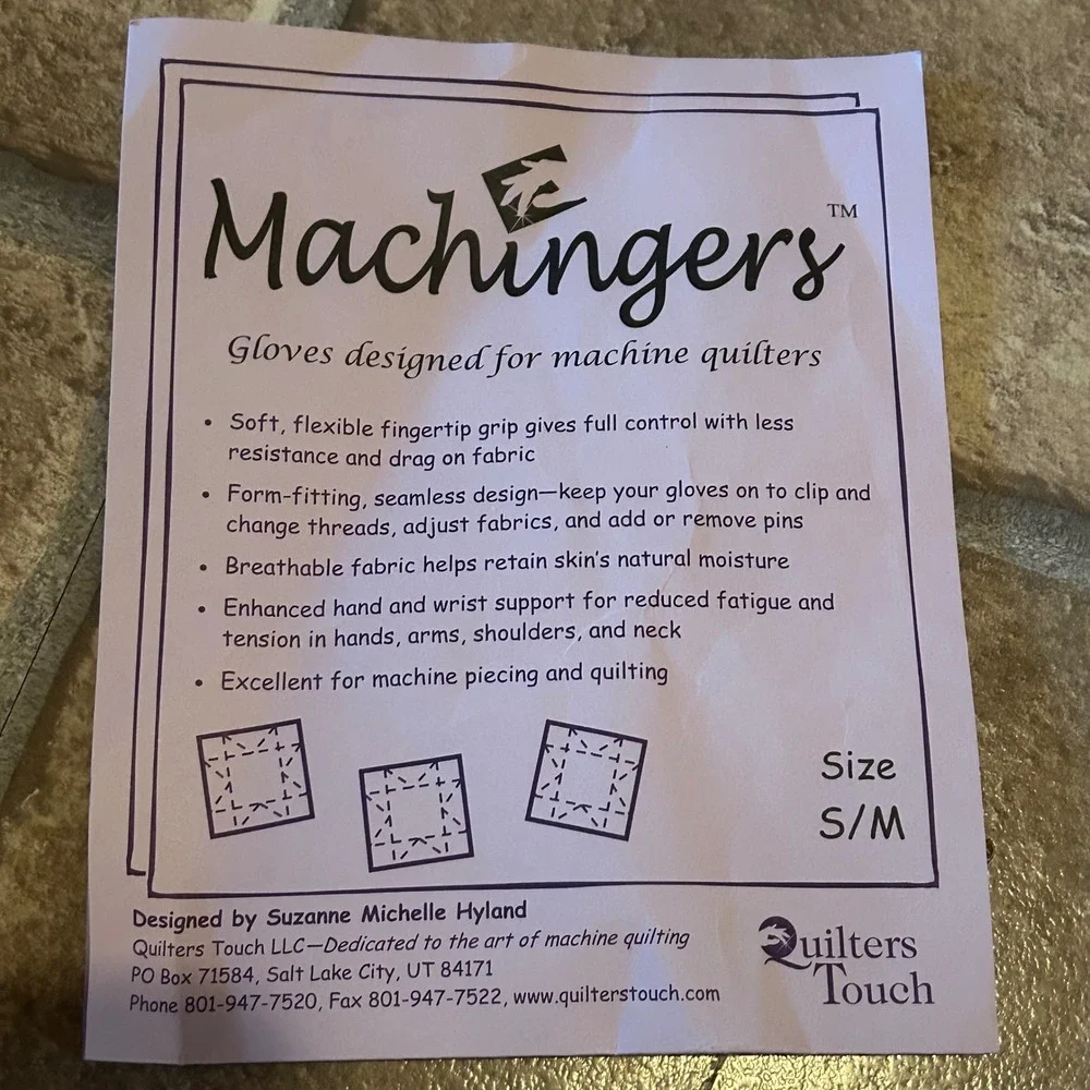Machingers Quilting Gloves Suzanne Michelle Hyland Size S/M White Green Cuffs